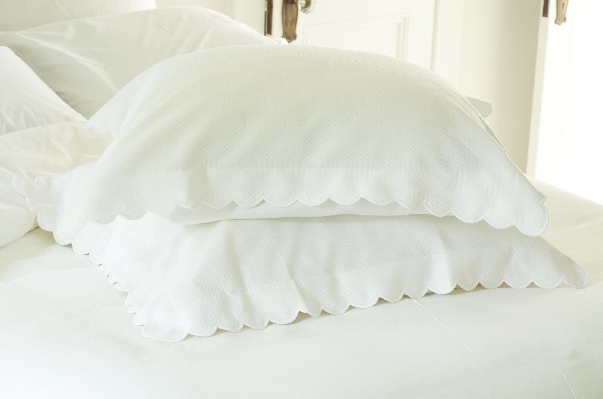 learn-how-to-wash-a-down-pillow-the-laundress